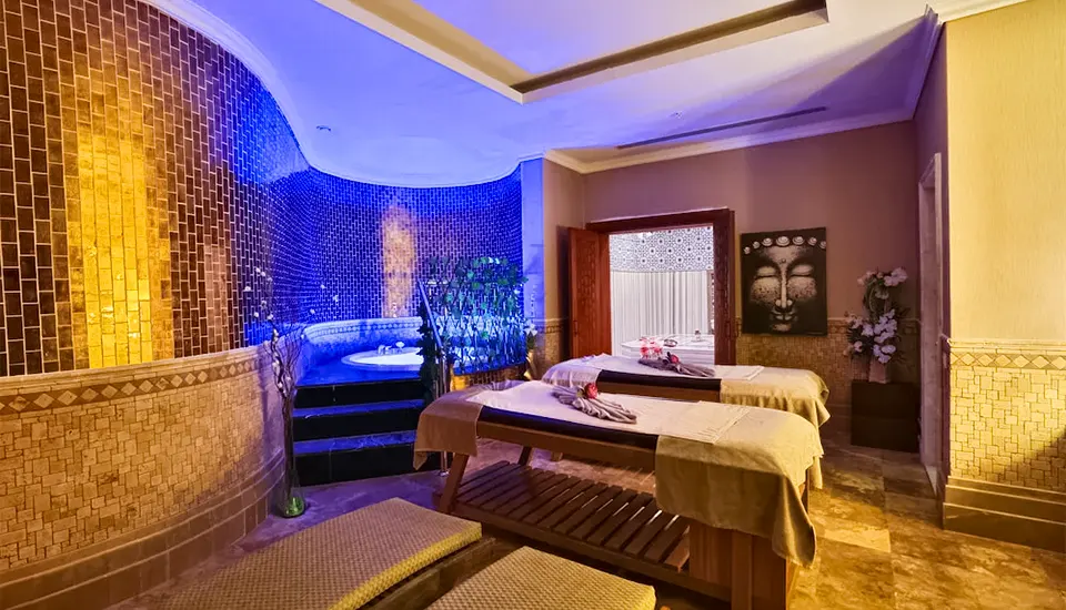 کریستال سانست لاکچری ریزورت